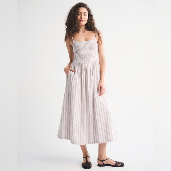 Abercrombie & Fitch Dresses & Skirts - NWT Striped Dipped-Waist Smock Midi Dress